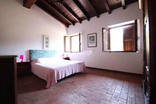 Immagine per Casale in vendita a Massarosa via Valpromaro