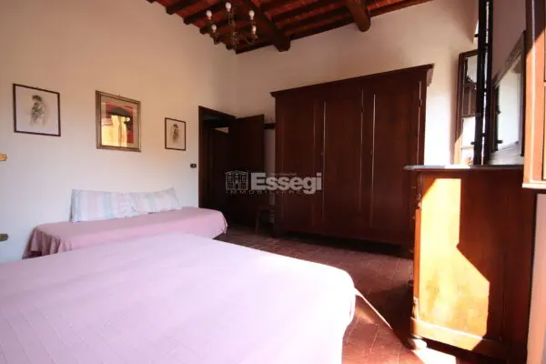 Casale via Valpromaro, Massarosa