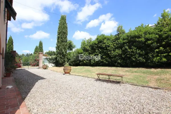 Villa via Di Segromigno, Capannori