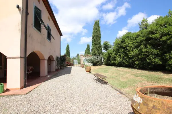 Villa via Di Segromigno, Capannori