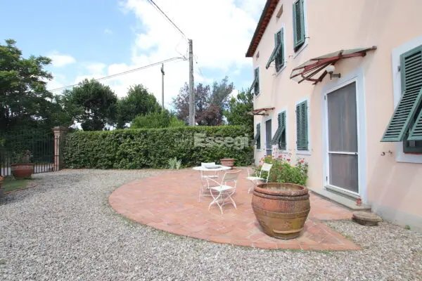 Villa via Di Segromigno, Capannori