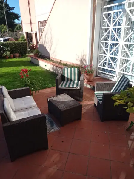 Villa Trifamiliare via Amoa 10, La Spezia