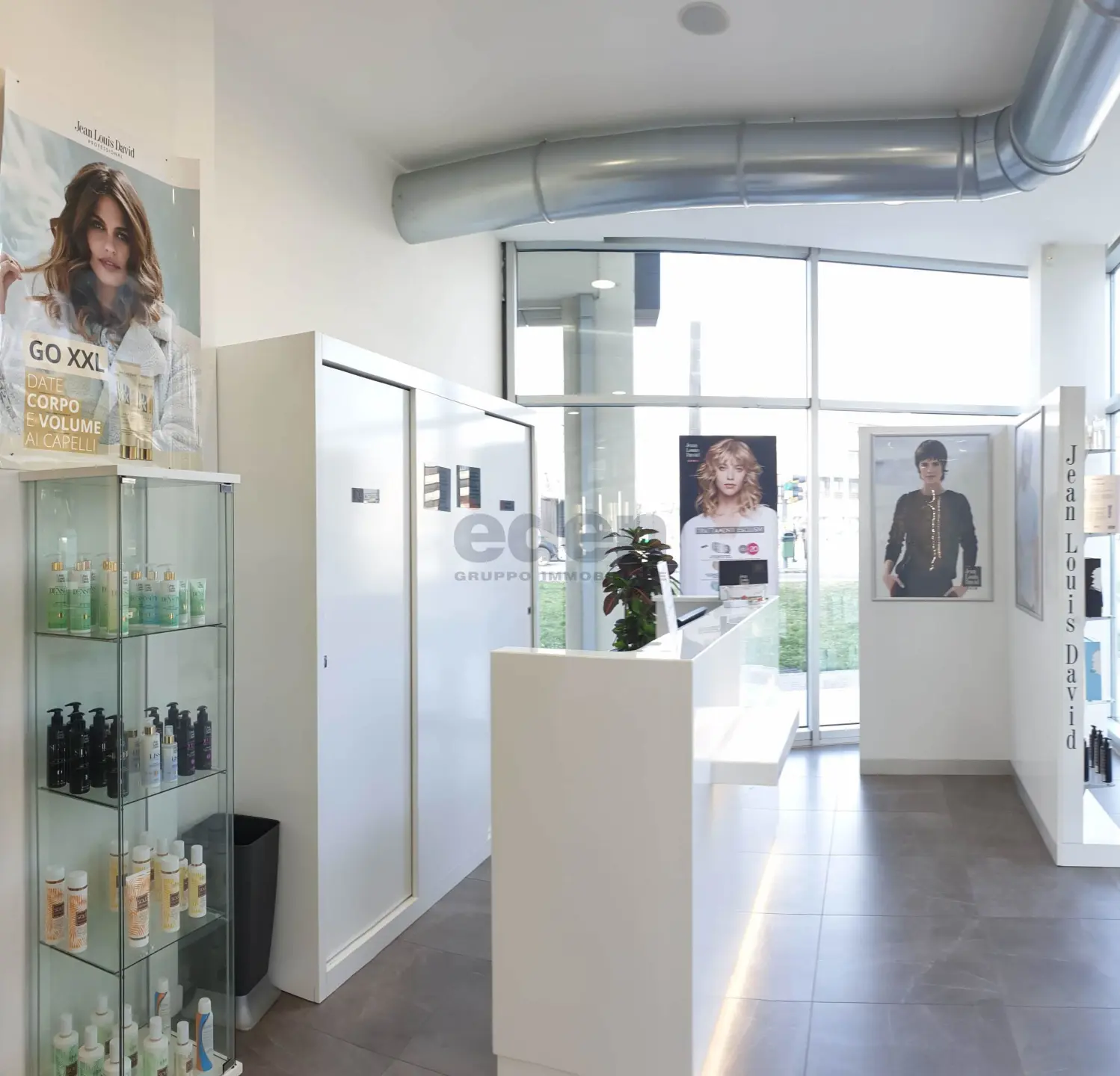 Immagine per Negozio in vendita a Modena viale Gaetano Storchi 513