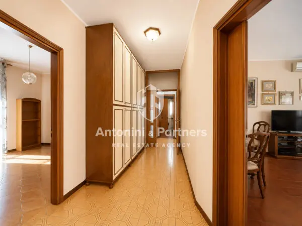 Villa Trifamiliare via Vocabolo Bodoglie, Todi