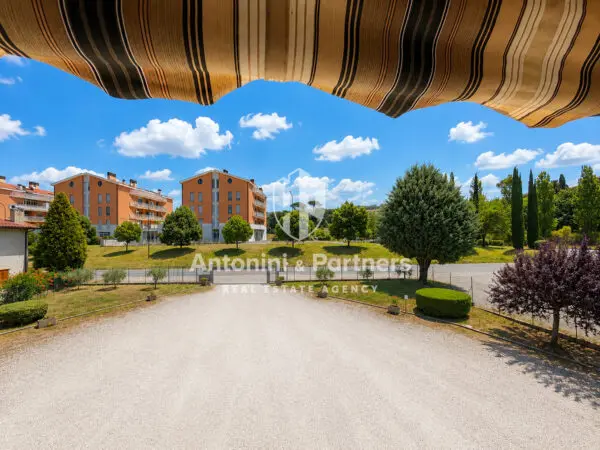 Villa Trifamiliare via Vocabolo Bodoglie, Todi