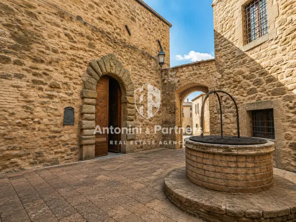 Villa Trifamiliare via Località Santa Apollinare, Marsciano