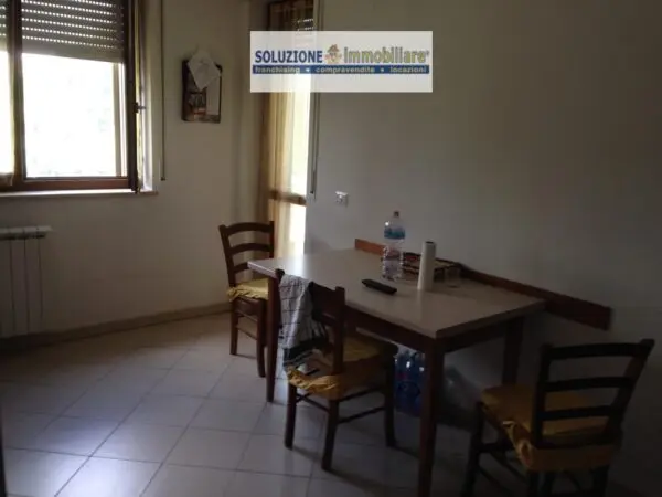 Appartamento via Algeri, Chieti