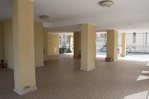 Appartamento piazza Oristano, Canosa Di Puglia