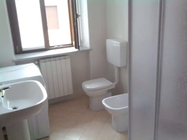 Appartamento via Mameli, Vizzola Ticino