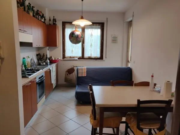 Appartamento via Algeri, Chieti