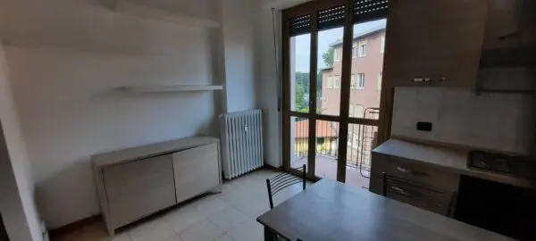 Appartamento via Pistoia 17, Milano