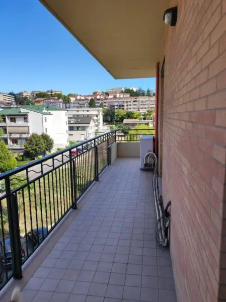 Casa Semindipendente via Gissi, Chieti