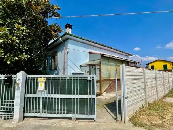 Casa Indipendente via, Alessandria