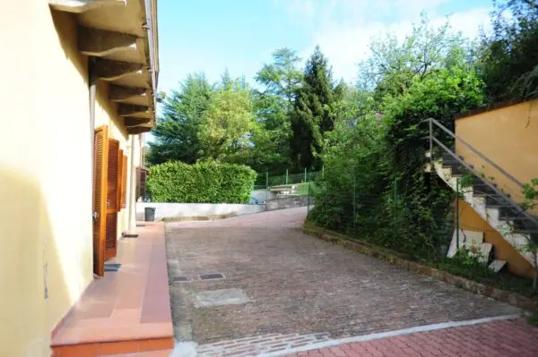Immagine per Appartamento in affitto a Torino Strada Val Salice 96