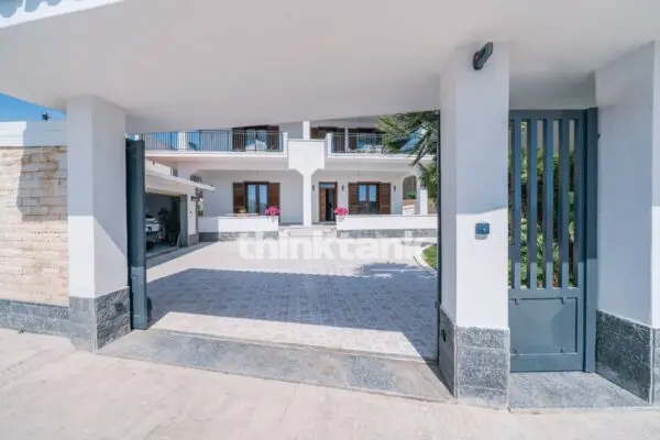 Villa via Aldo Moro, Avola