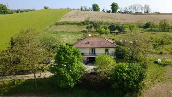 Villa via, Alessandria
