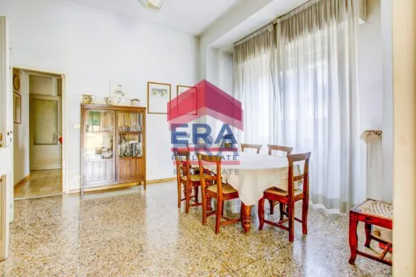 Immagine per Appartamento in vendita a Roma Via Costantino Corvisieri 54