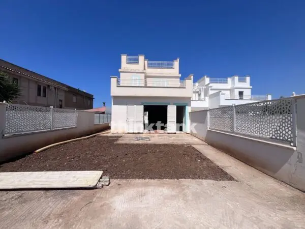 Villa viale Delle Orchideee, Porto Empedocle