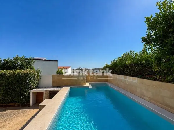 Villa via San Corrado Di Fuori, Noto