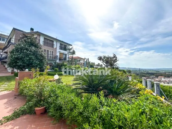 Appartamento via Costa Degli Oleandri, Augusta