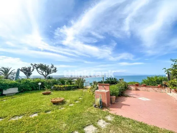 Appartamento via Costa Degli Oleandri, Augusta