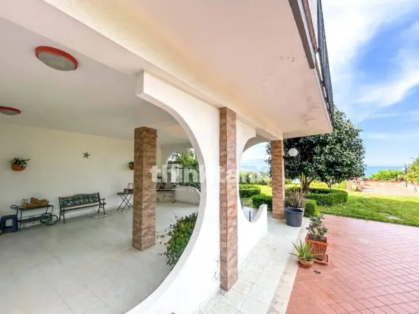 Appartamento via Costa Degli Oleandri, Augusta