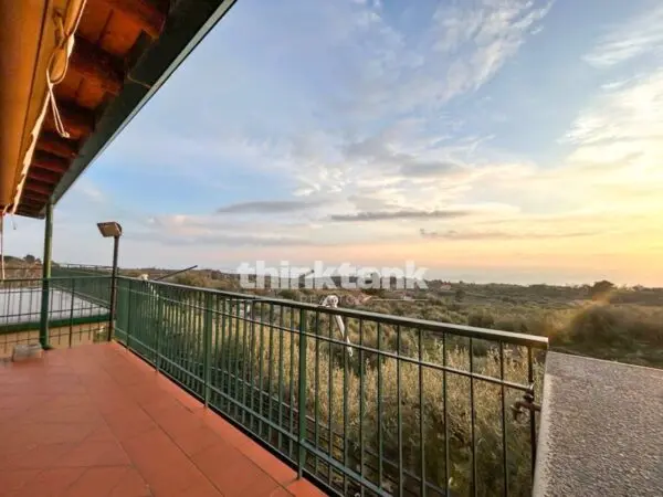 Villa via Crovacchi, Santa Maria Di Licodia