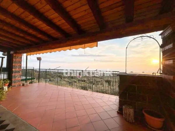 Villa via Crovacchi, Santa Maria Di Licodia