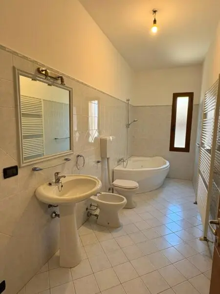 Casa Indipendente via, Alessandria