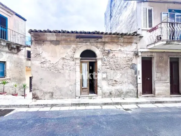Appartamento via Pezza 26, Ragusa