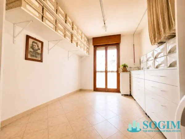 Appartamento viale Romagna 1, Cologno Monzese