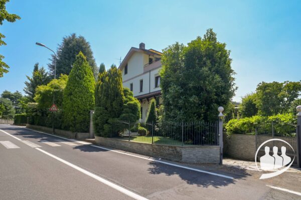 Villa strada Contessa 34, Volvera