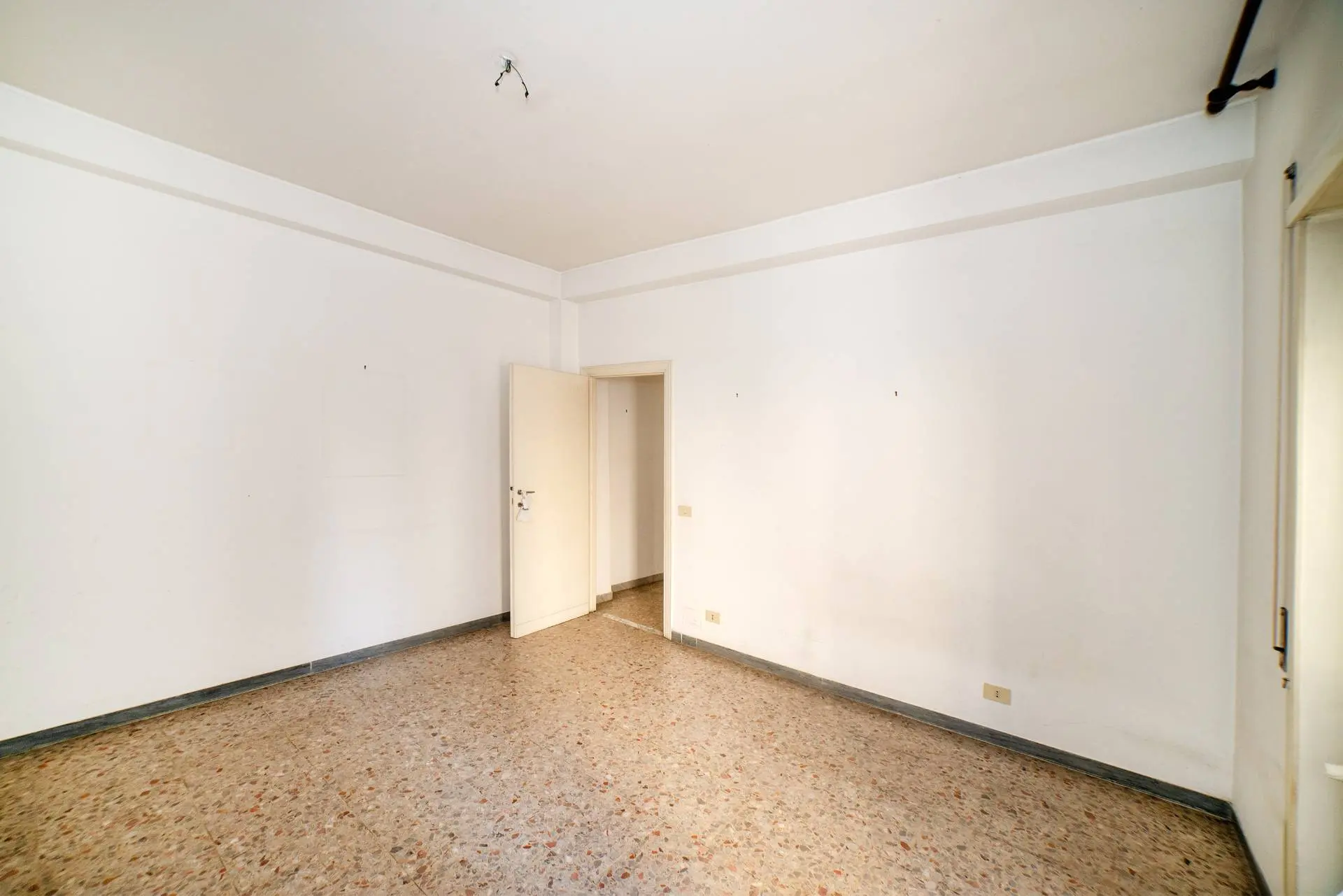 Appartamento via Pasquale Revoltella 92, Roma