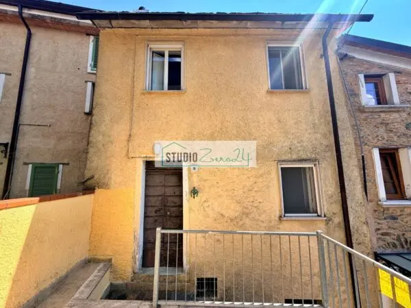 Casa Semindipendente via Cità, Seravezza