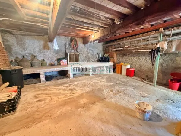 Casa Semindipendente via Cità, Seravezza