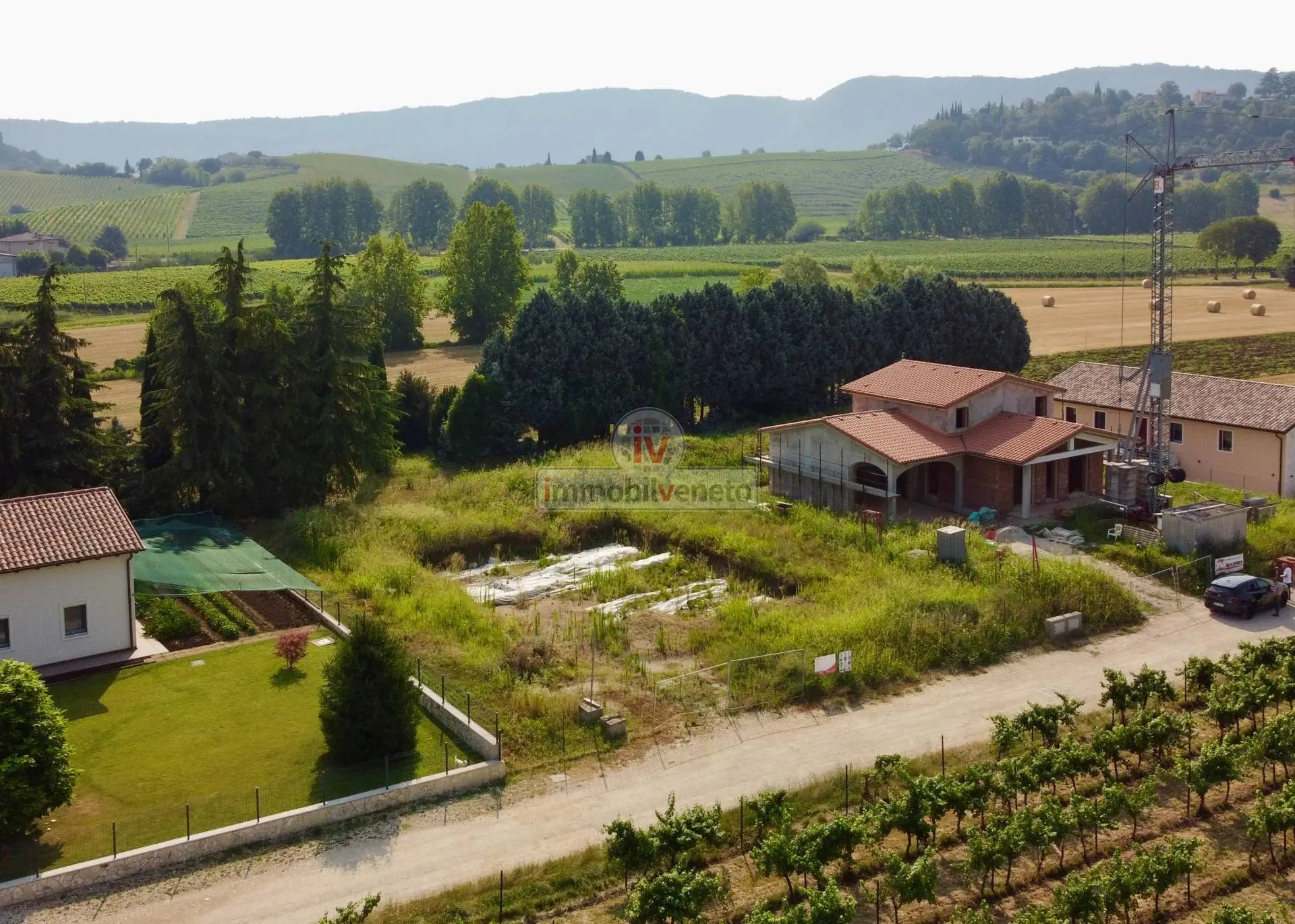 Immagine per Terreno Edificabile in vendita a Valdastico VIA MADONNA DEI PRATI 