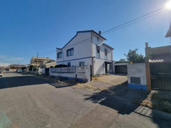 Casa Semindipendente via Oberdan, Villaspeciosa