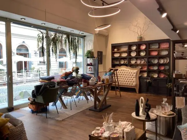Negozio via Mazzini 42, Torino