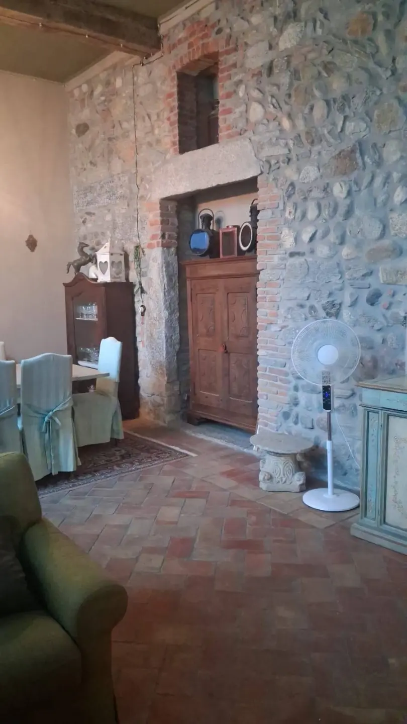 Immagine per Appartamento in affitto a Vergiate torretta 1