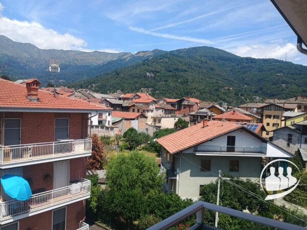 Casa Semindipendente via Frazione Ritornato 5, Viù