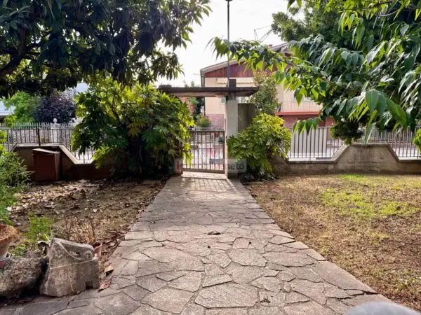 Casa Indipendente piazza Xxv Aprile, Lonigo