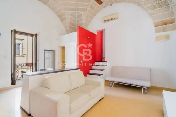 Appartamento via Caracciolo 27, Galatina