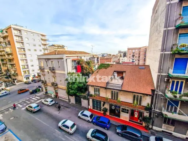 Appartamento via Ammiraglio Caracciolo Snc, Catania