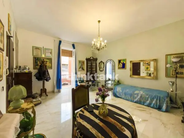 Casa Semindipendente via Milano, Siracusa