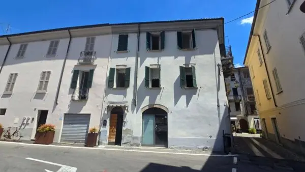 Villa piazza Santa Fara 13, Bobbio