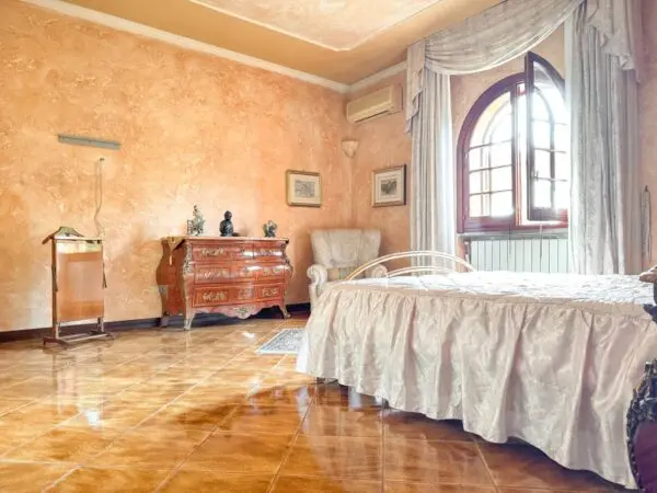 Villa via Calore 3, Lecce