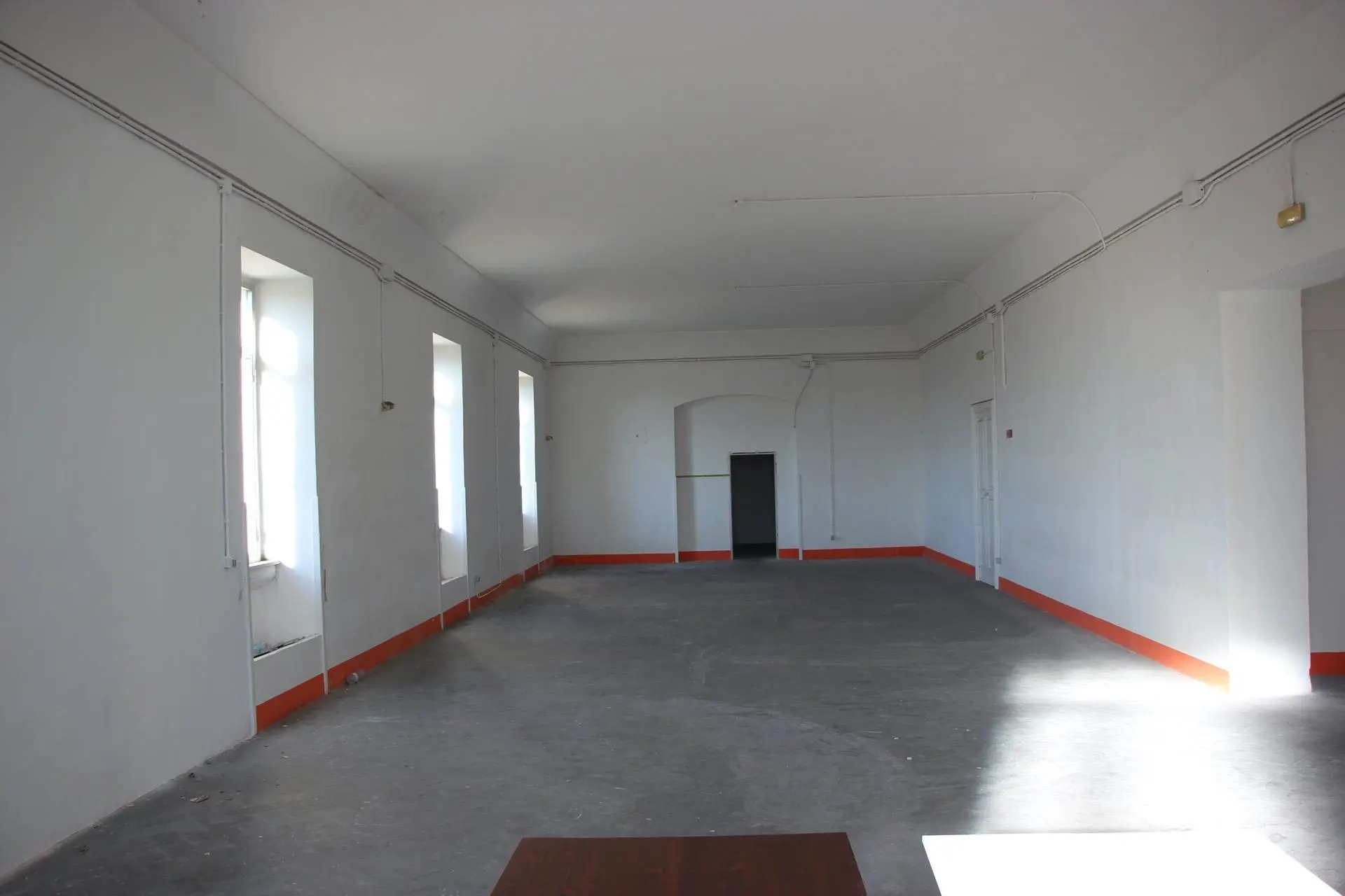 Immagine per Capannone Industriale in vendita a Lecce via Enzo Ferrari 
