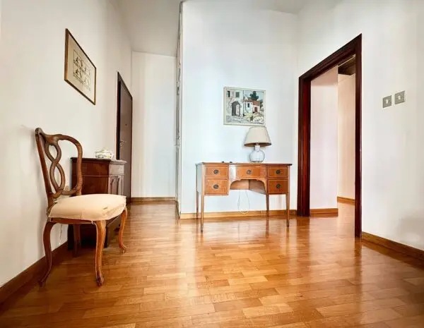 Appartamento piazza Giuseppe Mazzini 72, Lecce