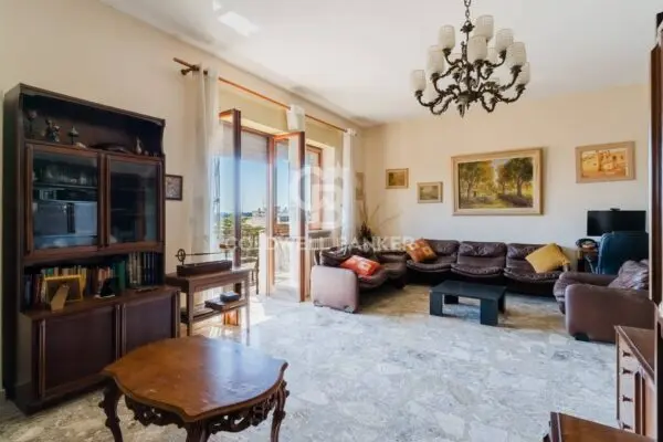 Appartamento piazza Gioacchino Toma 55, Galatina