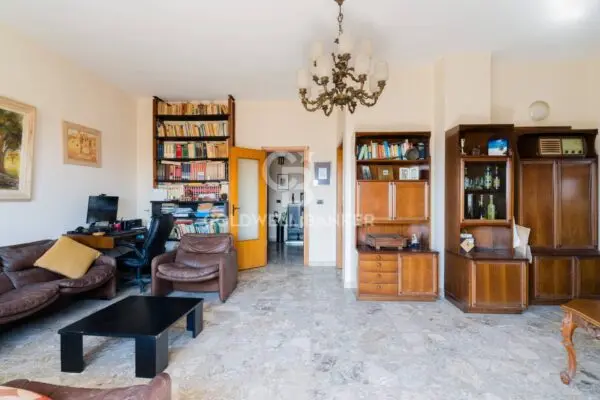Appartamento piazza Gioacchino Toma 55, Galatina